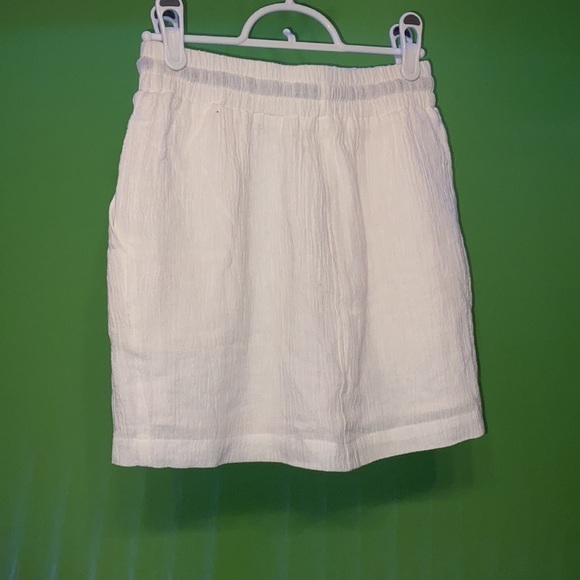 Ladies NEW  kimchi skirts white very classic size small and XS Nwt - Picture 6 of 8
